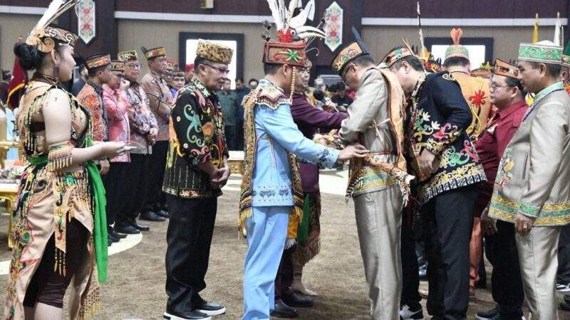 Agustiar Sabran Lantik DAD 8 Kabupaten/Kota dan BATAMAD 4 Kabupaten